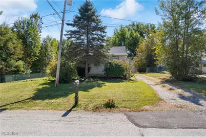 1101 Lake Avenue, Aurora, OH 44202 - Photo 1