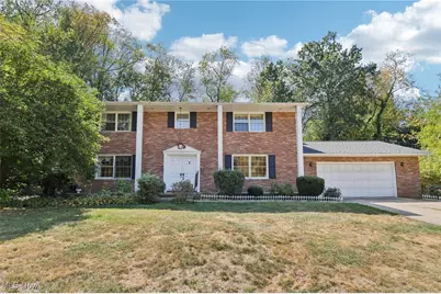 1276 Linwood Avenue SW, North Canton, OH 44720 - Photo 2