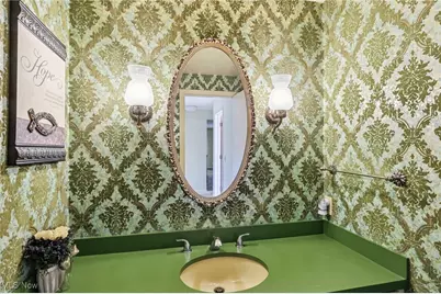 1276 Linwood Avenue SW, North Canton, OH 44720 - Photo 22