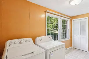 1276 Linwood Ave SW, North Canton, OH 44720 - Photo 38