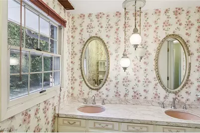 1276 Linwood Avenue SW, North Canton, OH 44720 - Photo 28