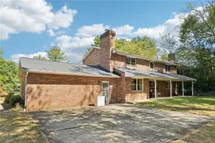 1276 Linwood Ave SW, North Canton, OH 44720 - Photo 48