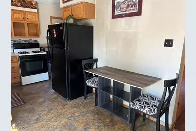 395 W Clark Street, East Palestine, OH 44413 - Photo 10