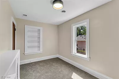 22895 Mastick Road, Loveland, OH 44126 - Photo 32