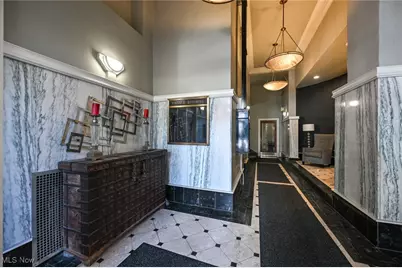 750 Prospect Avenue E #506, Loveland, OH 44115 - Photo 2