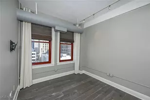 750 Prospect Ave E, Loveland, OH 44115 - Photo 20