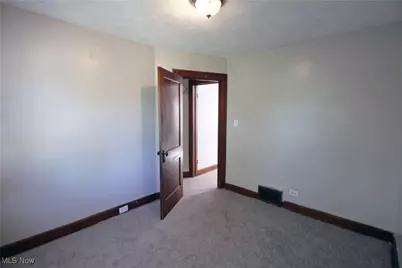 9710 Nelson Avenue, Loveland, OH 44105 - Photo 18