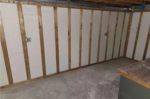 47622 National Rd, St Clairsville, OH 43950 - Photo 22