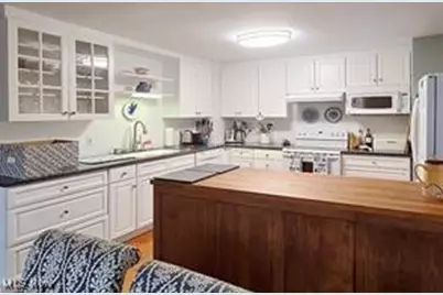 18975 Van Aken Boulevard #407, Huber Heights, OH 44122 - Photo 4