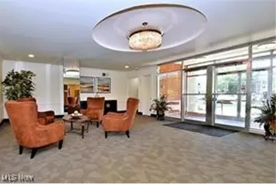 18975 Van Aken Boulevard #407, Huber Heights, OH 44122 - Photo 14