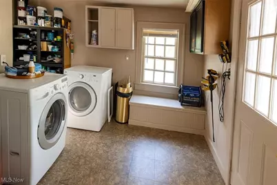 2128 W 29th Street, Loveland, OH 44113 - Photo 12