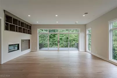 20 Hamlet Court, Bratenahl, OH 44108 - Photo 4