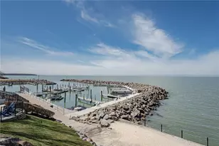 20 Hamlet Ct, Bratenahl, OH 44108 - Photo 16