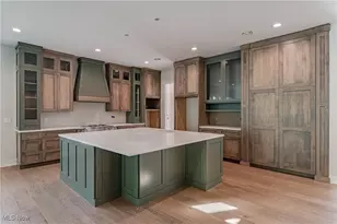 20 Hamlet Ct, Bratenahl, OH 44108 - Photo 8