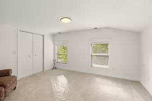 19270 Lorain Rd, Fairview Park, OH 44126 - Photo 12