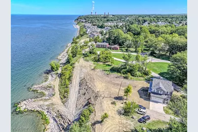 1006 Robinhood Avenue, Painesville Twp, OH 44077 - Photo 2