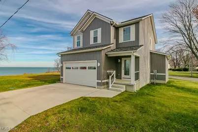 1006 Robinhood Avenue, Painesville Twp, OH 44077 - Photo 1