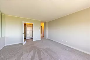 1 Bratenahl Pl, Bratenahl, OH 44108 - Photo 26