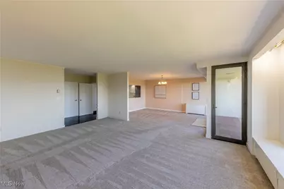 1 Bratenahl Place #1411, Bratenahl, OH 44108 - Photo 14