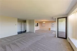 1 Bratenahl Pl, Bratenahl, OH 44108 - Photo 14