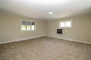 5256 Center Rd, Lowellville, OH 44436 - Photo 18