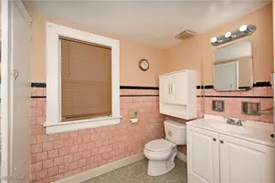 1345 Bellows St, Akron, OH 44301 - Photo 14