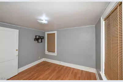 1345 Bellows Street, Akron, OH 44301 - Photo 10