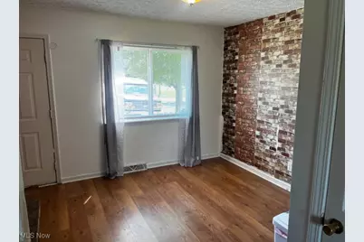 2622 E 75th Street, Loveland, OH 44104 - Photo 6