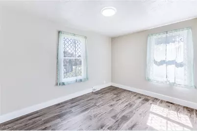 804 S Belle Vista Avenue, Youngstown, OH 44509 - Photo 8