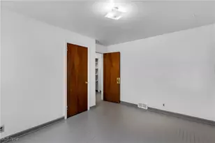 718 E Laclede Ave, Youngstown, OH 44502 - Photo 12