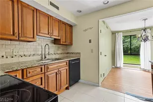 6270 Greenwood, Northfield, OH 44067 - Photo 4