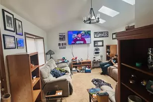 70540 Colerain Rd, Bridgeport, OH 43912 - Photo 6