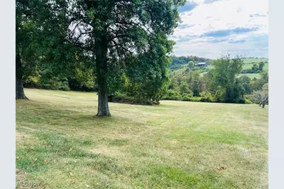 70540 Colerain Rd, Bridgeport, OH 43912 - Photo 24