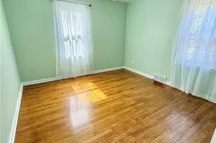 737 Sunset Dr, Lisbon, OH 44432 - Photo 12