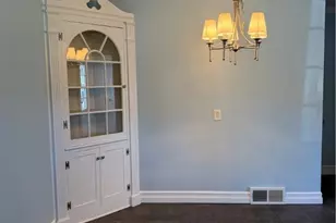 737 Sunset Dr, Lisbon, OH 44432 - Photo 8