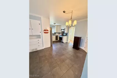 737 Sunset Dr, Lisbon, OH 44432 - Photo 10