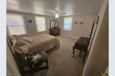 174 E 200th Street, Euclid, OH 44119 - Photo 22