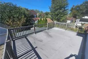 174 E 200th St, Euclid, OH 44119 - Photo 26