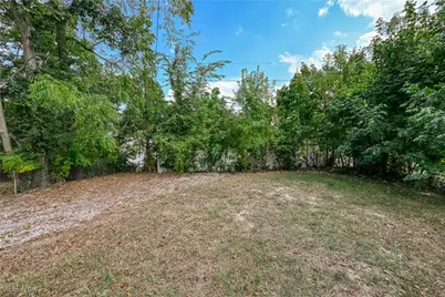 687 Moreley Avenue, Akron, OH 44320 - Photo 36