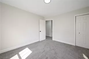 687 Moreley Ave, Akron, OH 44320 - Photo 22