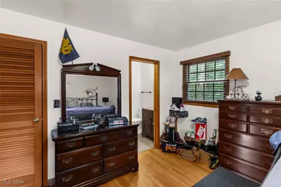 990 Westport Drive, Youngstown, OH 44511 - Photo 14