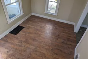 2357 19th St SW, Akron, OH 44314 - Photo 6