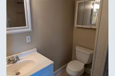 2357 19th Street SW, Akron, OH 44314 - Photo 16