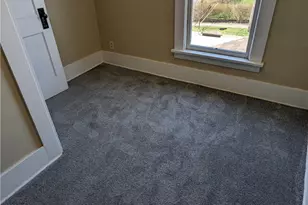 2357 19th St SW, Akron, OH 44314 - Photo 8