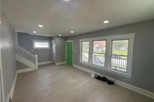 778 E 130th St, Loveland, OH 44108 - Photo 2