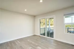 3649 Stradley Cir, Norton, OH 44203 - Photo 18