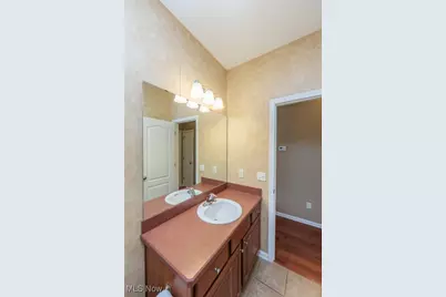 4887 Meadow Lark Drive, Lorain, OH 44053 - Photo 40