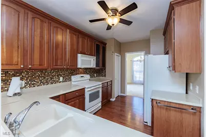 4887 Meadow Lark Drive, Lorain, OH 44053 - Photo 20