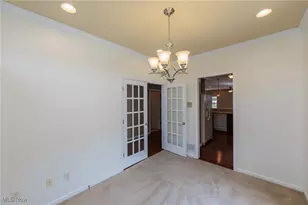 4887 Meadow Lark Dr, Lorain, OH 44053 - Photo 8