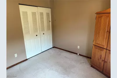 17964 Glendale Avenue, Lake Milton, OH 44429 - Photo 18